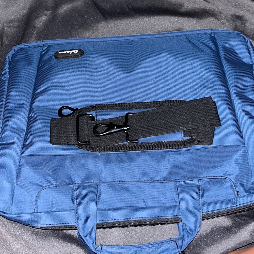 Computer Case - Picture 5 of 5